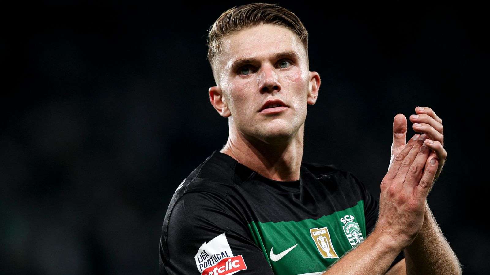 在本次赛事 在本次赛事