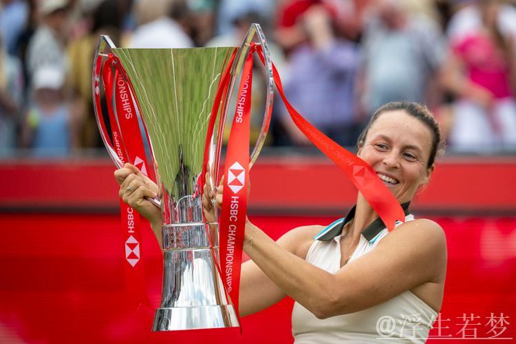 玛丽亚再创奇迹 晋级女王杯决赛