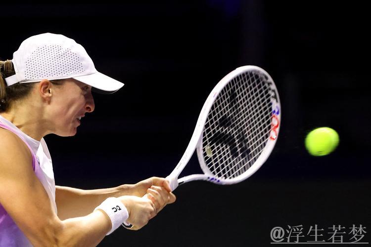 高夫连胜11局 横扫斯维亚特克 高夫连胜11局 横扫斯维亚特克