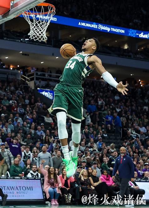 字母哥41+9+8雄鹿力克公牛 骑士大胜鹈鹕