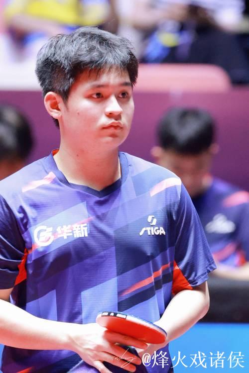 林诗栋4-1赵子豪 晋级十五运会乒乓球男单四强